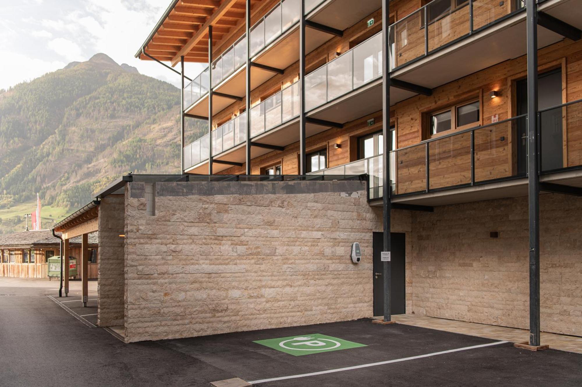 Alpenparks Montana Apartments Matrei in Osttirol Extérieur photo