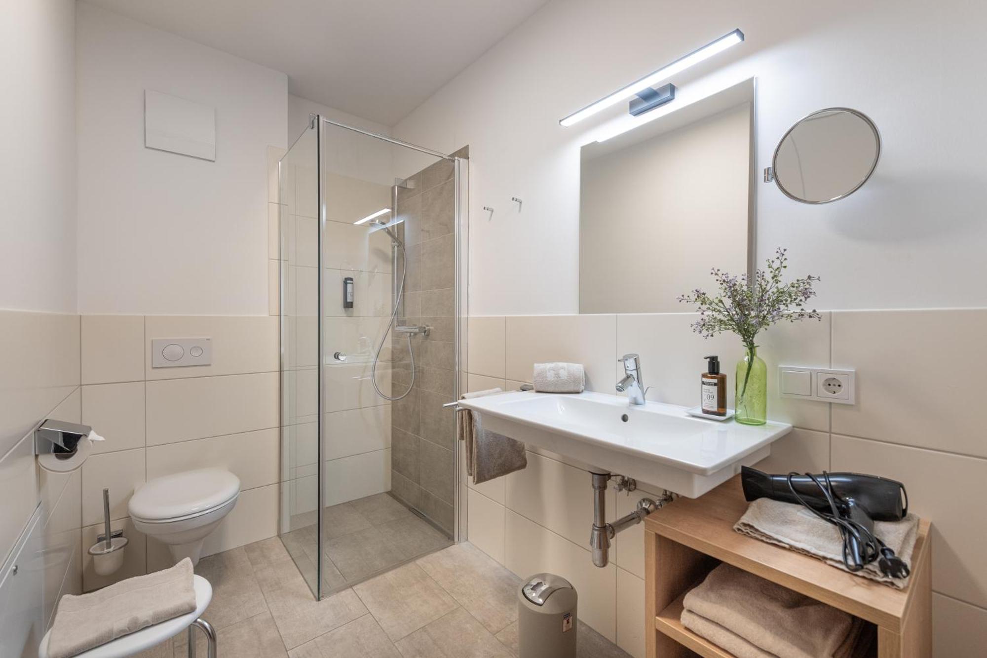 Alpenparks Montana Apartments Matrei in Osttirol Chambre photo