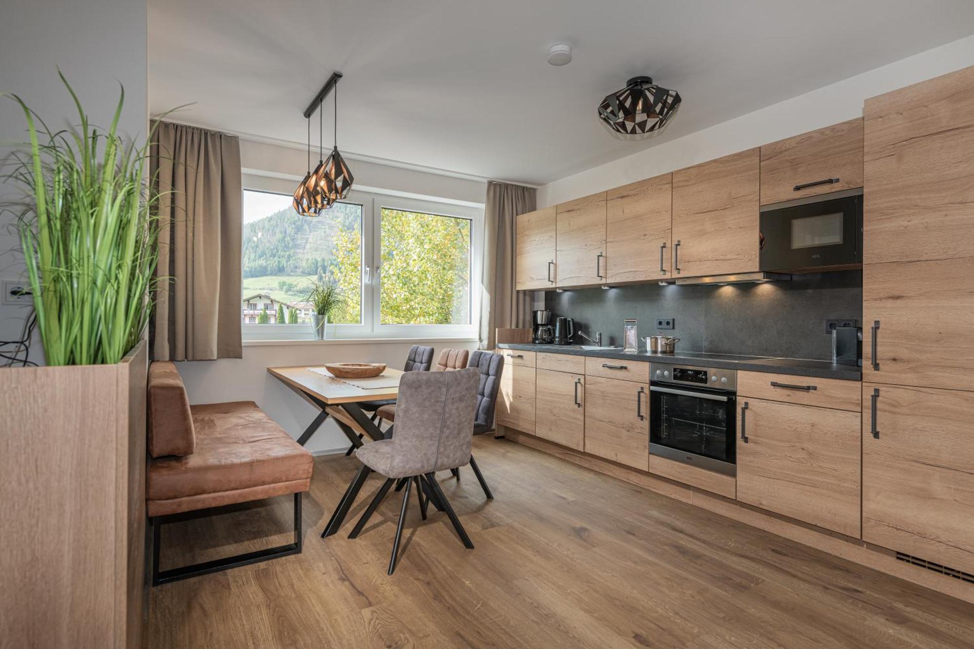 Alpenparks Montana Apartments Matrei in Osttirol Chambre photo