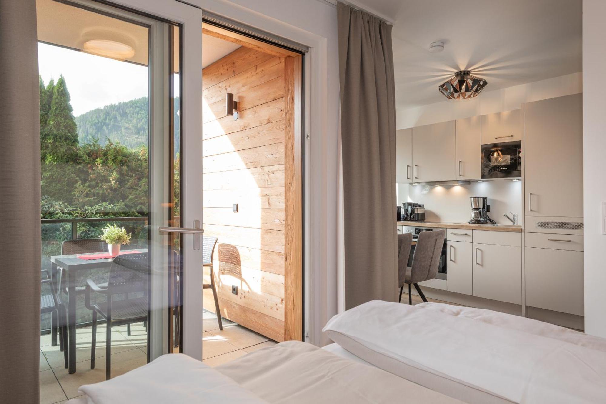 Alpenparks Montana Apartments Matrei in Osttirol Chambre photo